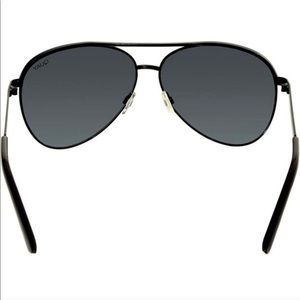 Quay Australia Accessories - Quay Australia Vivienne Aviator Sunglasses Quay Australia Accessories - Quay Australia Vivienne Aviator Sunglasses